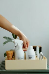 24d1a2384d815ec7e4a6acc8ff79b7d78e7cb15b-200x300